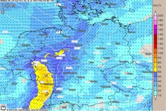 Hohe Temperaturen und erste Schauer im Westen